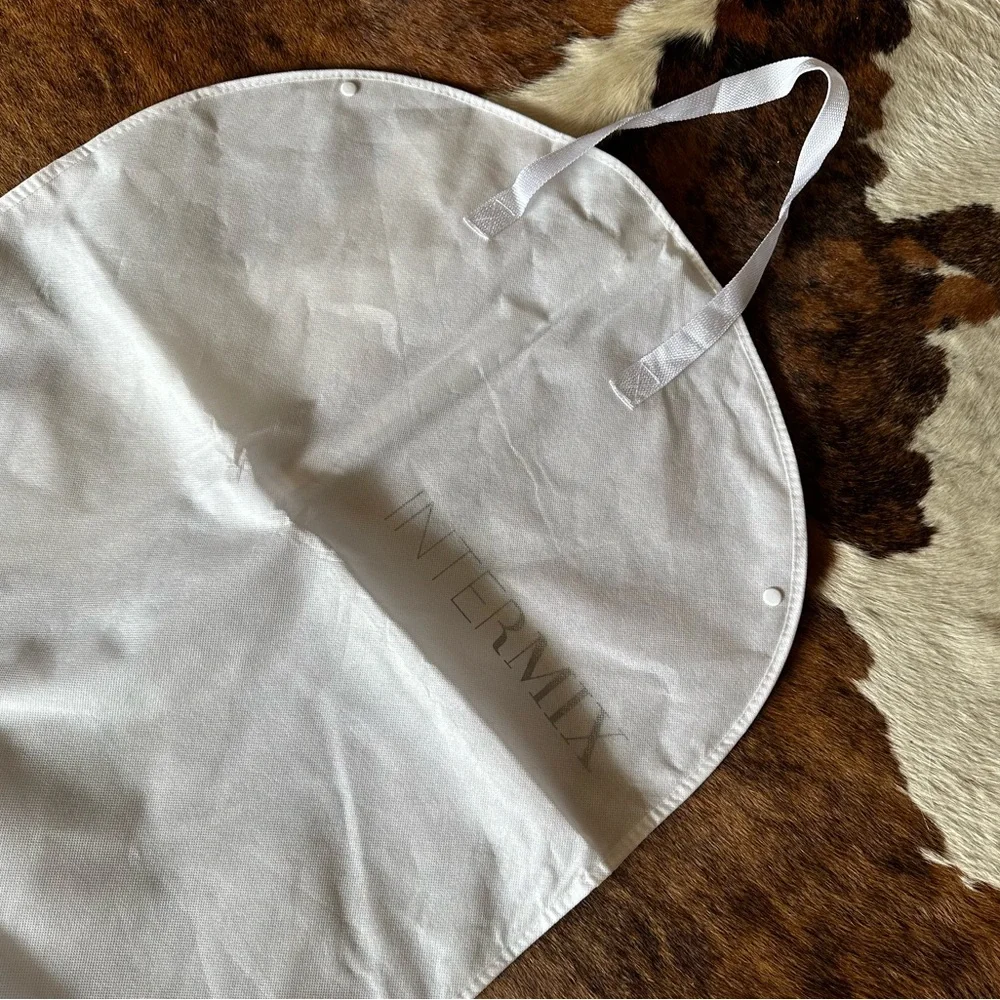 INTERMIX Canvas Garment Bag with two handles 51”.Very good Condition